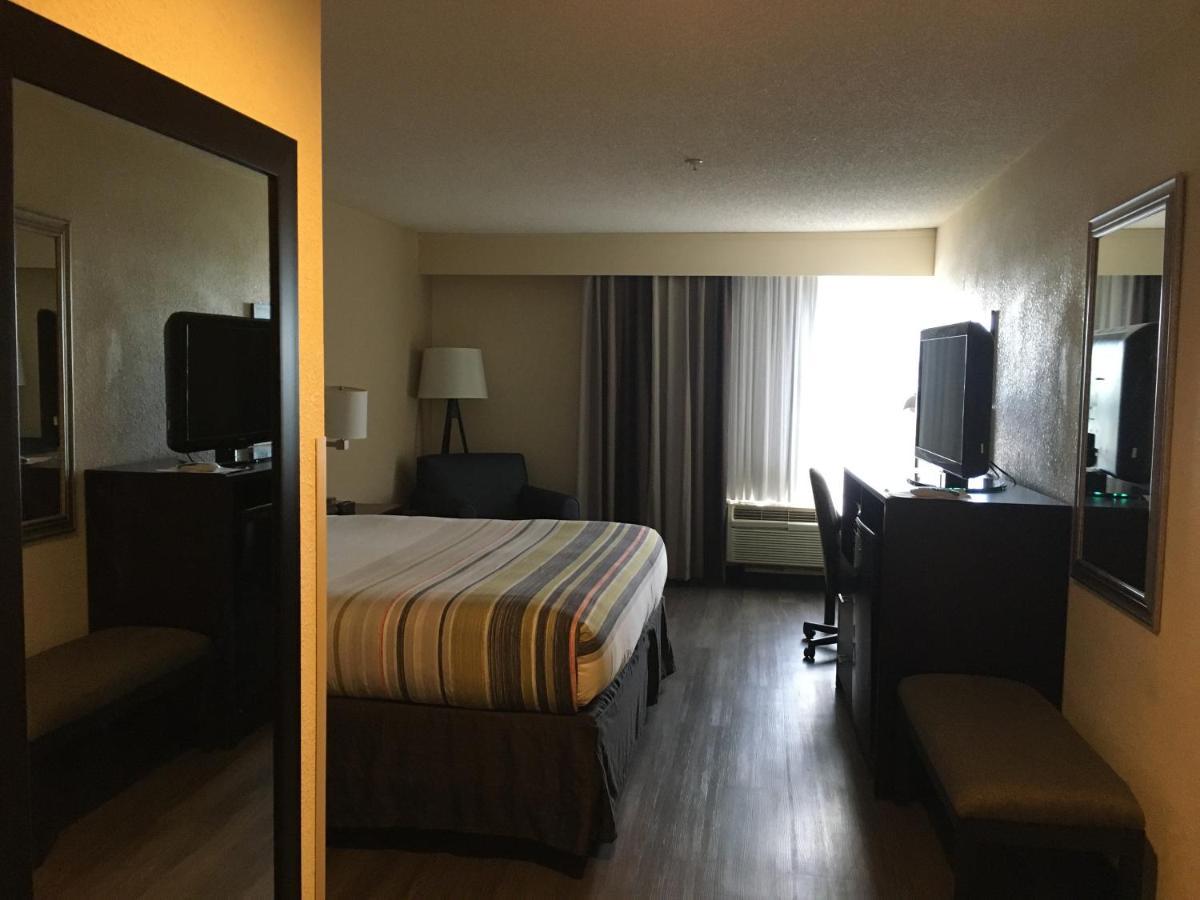 Spark By Hilton Spring Lake Fayetteville Extérieur photo