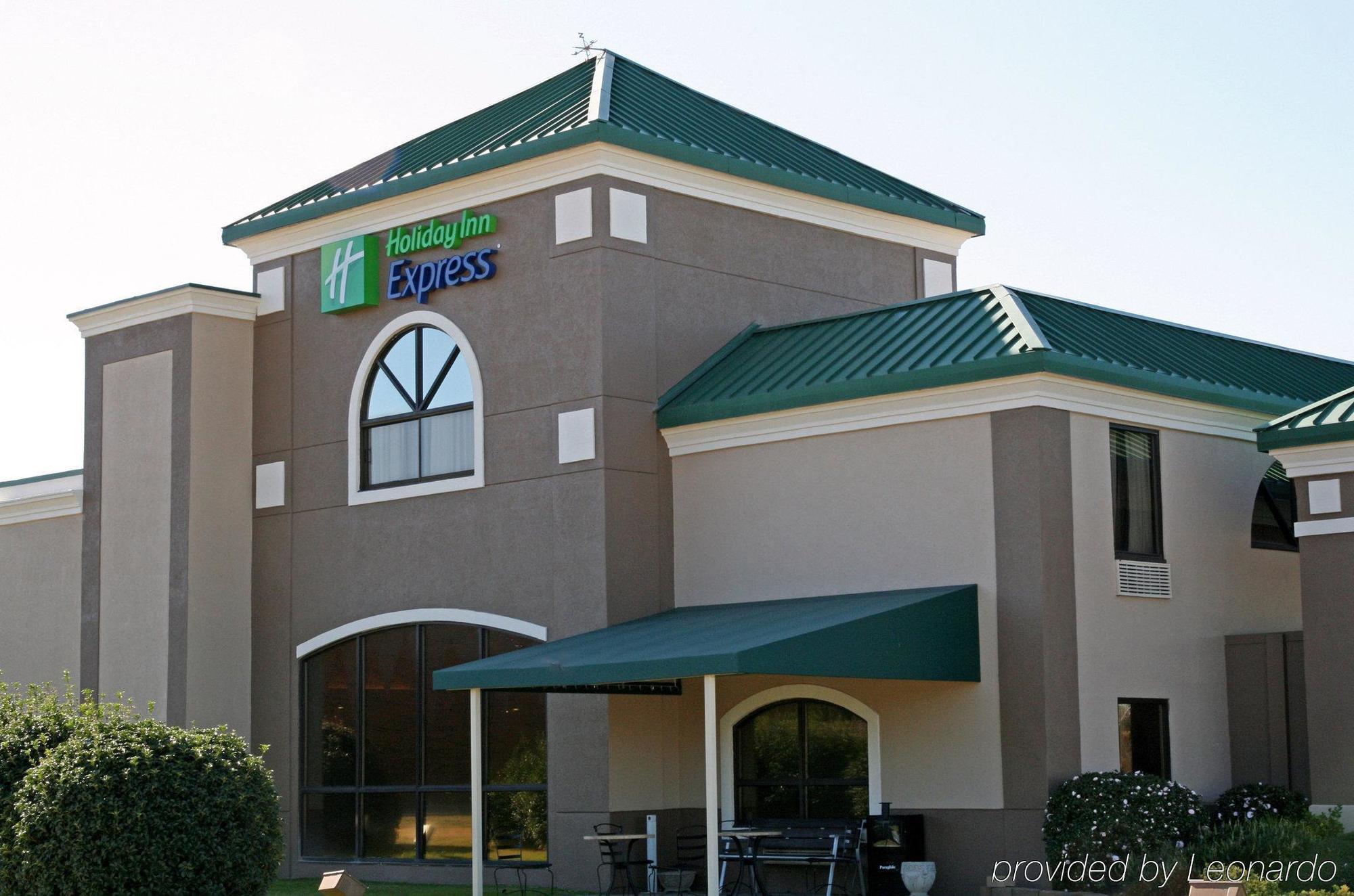 Spark By Hilton Spring Lake Fayetteville Extérieur photo